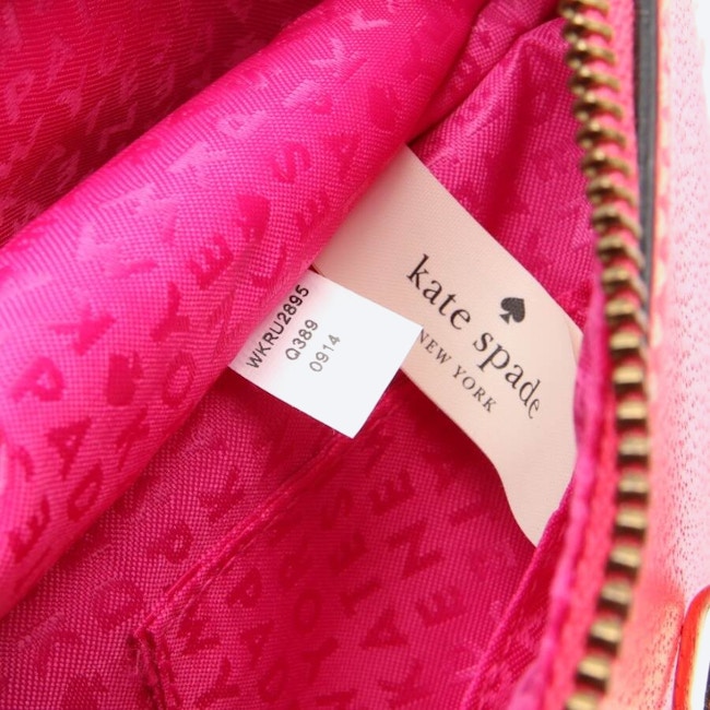 Image 4 of Crossbody Bag Neon Pink in color Neon | Vite EnVogue