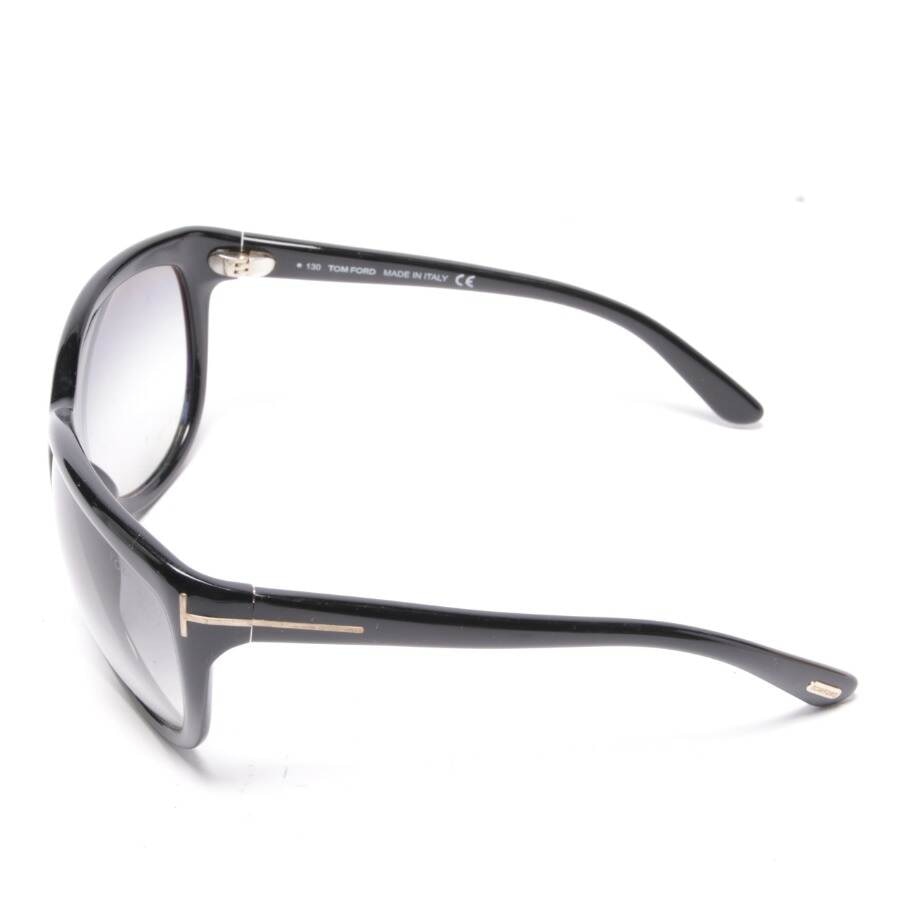 Image 3 of TF 128 Sunglasses Black in color Black | Vite EnVogue