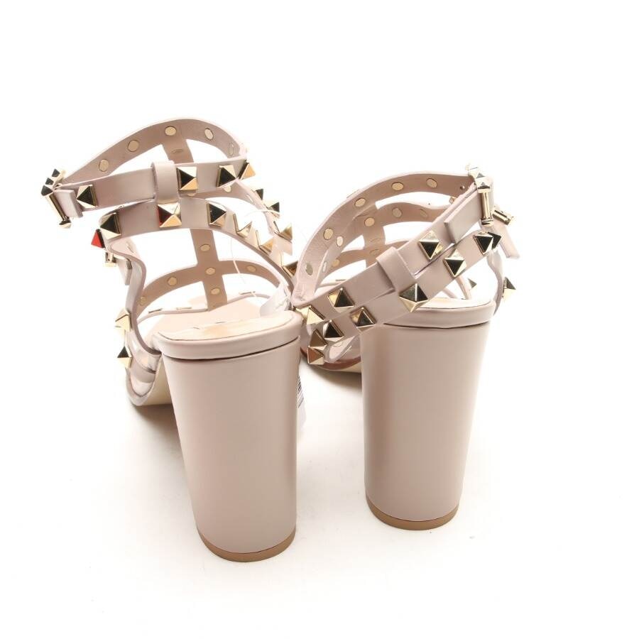 Image 3 of Rockstud Heeled Sandals EUR 39 Rose Gold in color Metallic | Vite EnVogue
