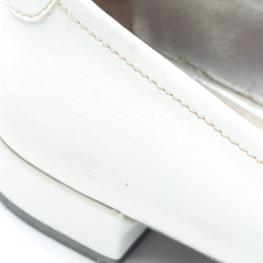 Image 5 of Loafers EUR 37 White in color White | Vite EnVogue
