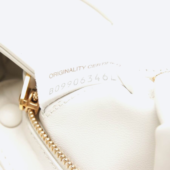 Image 8 of Crossbody Bag White in color White | Vite EnVogue