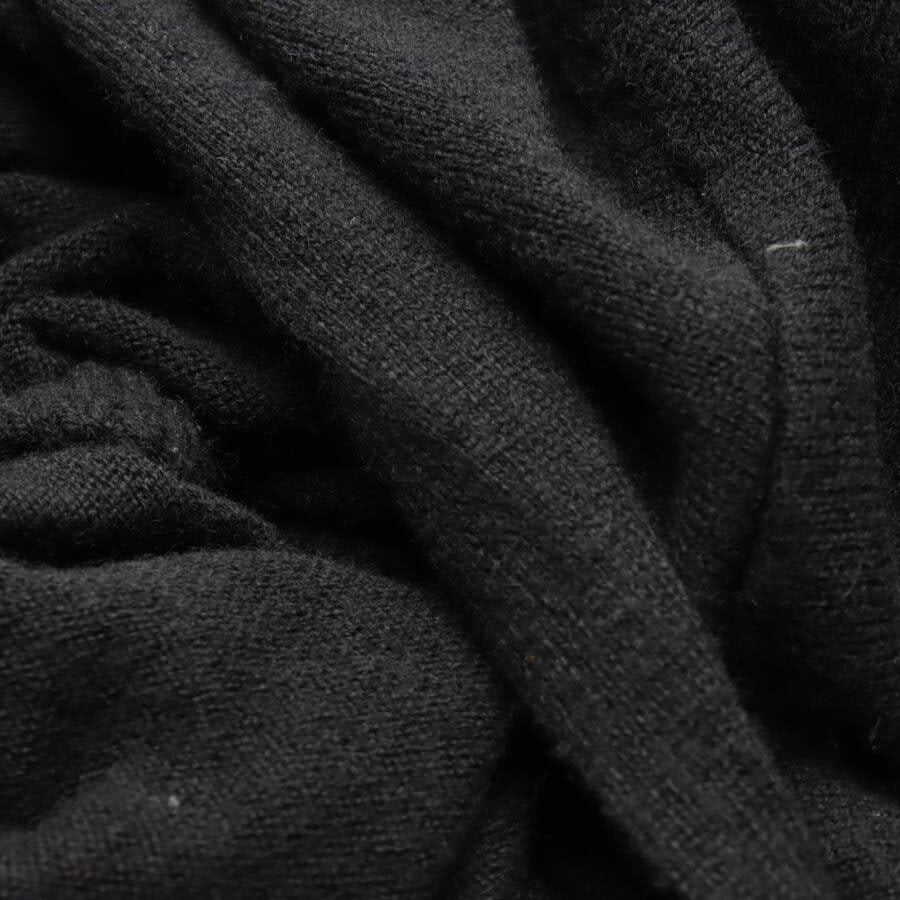 Image 3 of Poncho M Black in color Black | Vite EnVogue