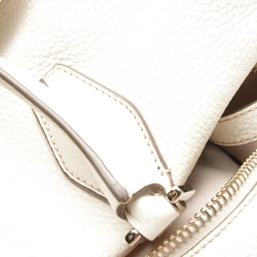 Image 9 of Handbag White in color White | Vite EnVogue