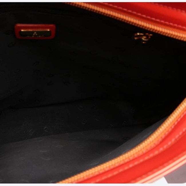 Image 3 of Handbag Orange in color Orange | Vite EnVogue
