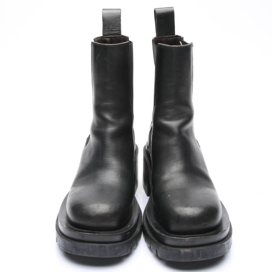 Image 2 of Lug Ankle Boots EUR 39.5 Black in color Black | Vite EnVogue