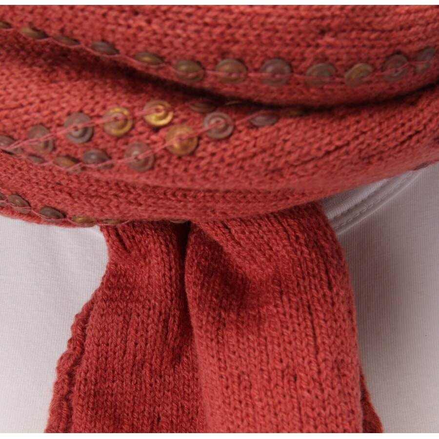 Image 2 of Wool Shawl Red in color Red | Vite EnVogue