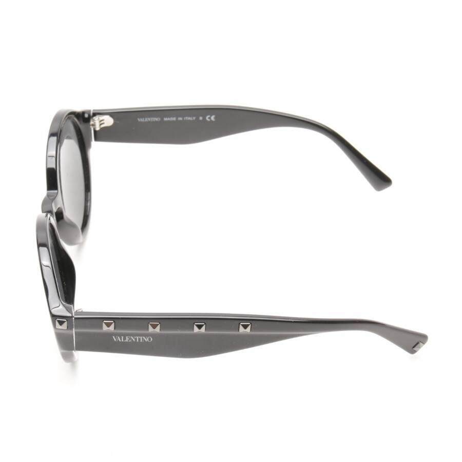 Image 3 of Rockstud Sunglasses Black in color Black | Vite EnVogue