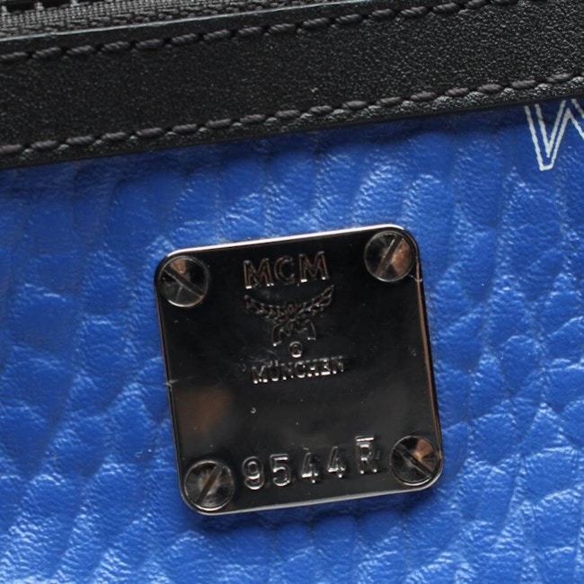 Image 6 of Crossbody Bag Blue in color Blue | Vite EnVogue