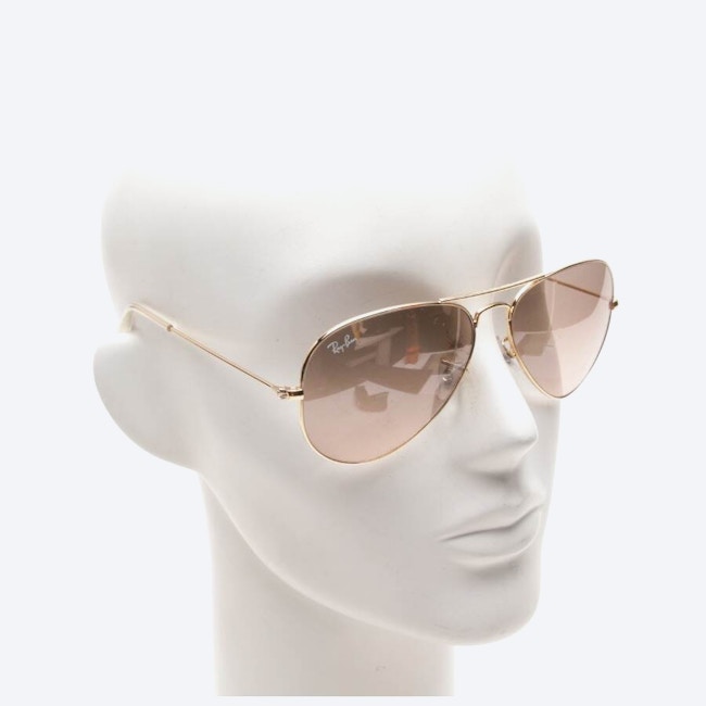 Image 2 of RB3025 Sunglasses Gold in color Metallic | Vite EnVogue