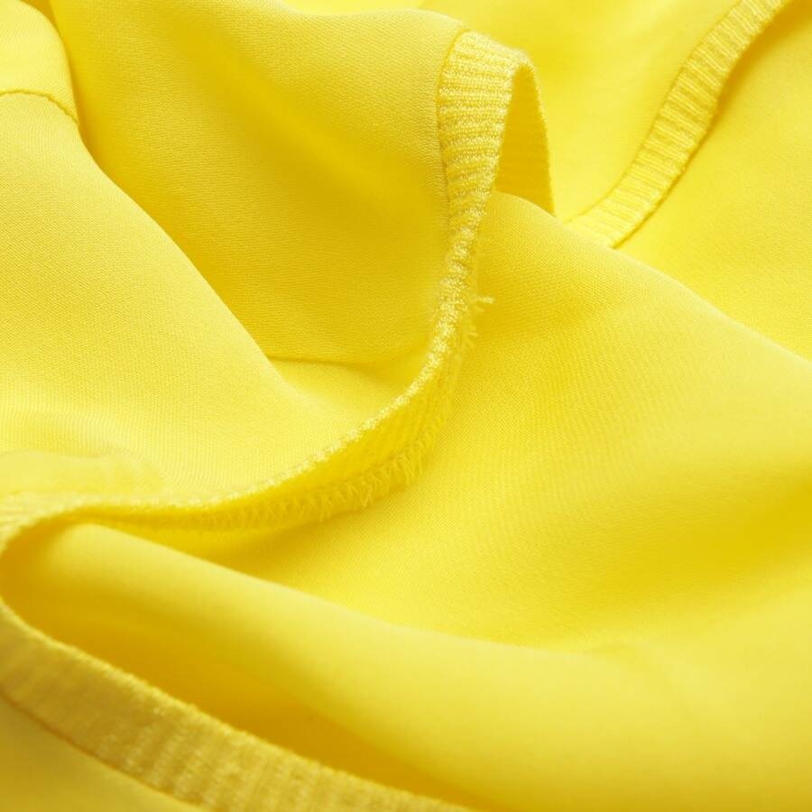 Image 3 of Silk Top 42 Yellow in color Yellow | Vite EnVogue