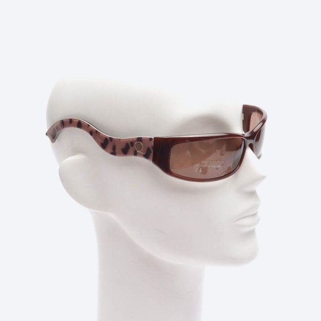 Image 2 of AMQ 4046/S Sunglasses Brown in color Brown | Vite EnVogue