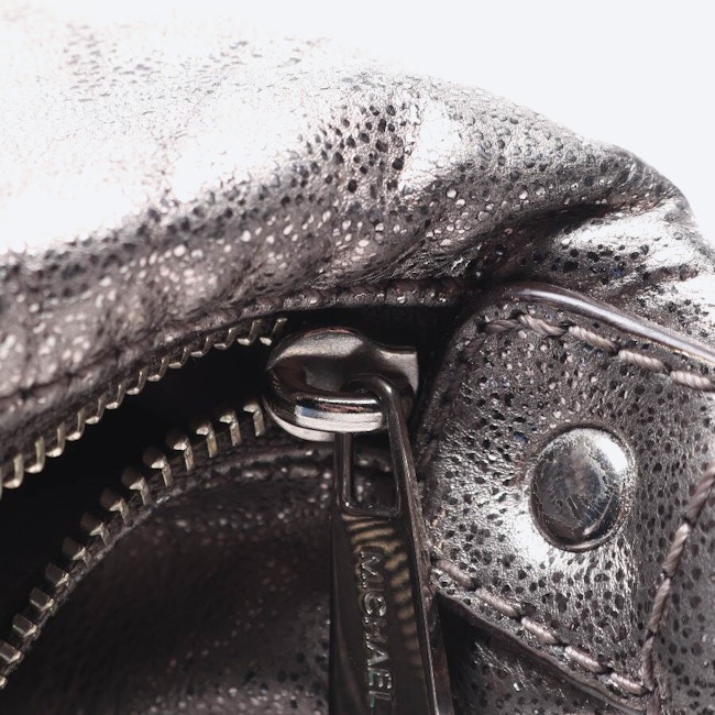 Image 5 of Shoulder Bag Silver in color Metallic | Vite EnVogue