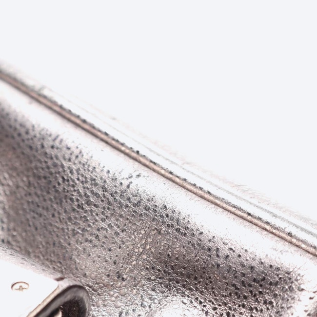 Bild 8 von Schultertasche Silber in Farbe Metallic | Vite EnVogue