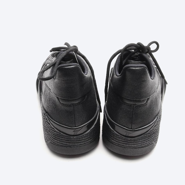 Bild 3 von Sneaker EUR 43 Schwarz in Farbe Schwarz | Vite EnVogue