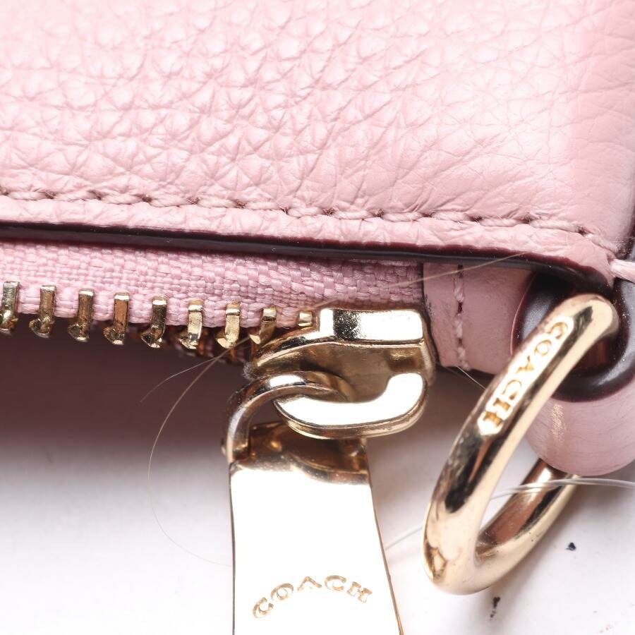 Image 7 of Handbag Light Pink in color Pink | Vite EnVogue