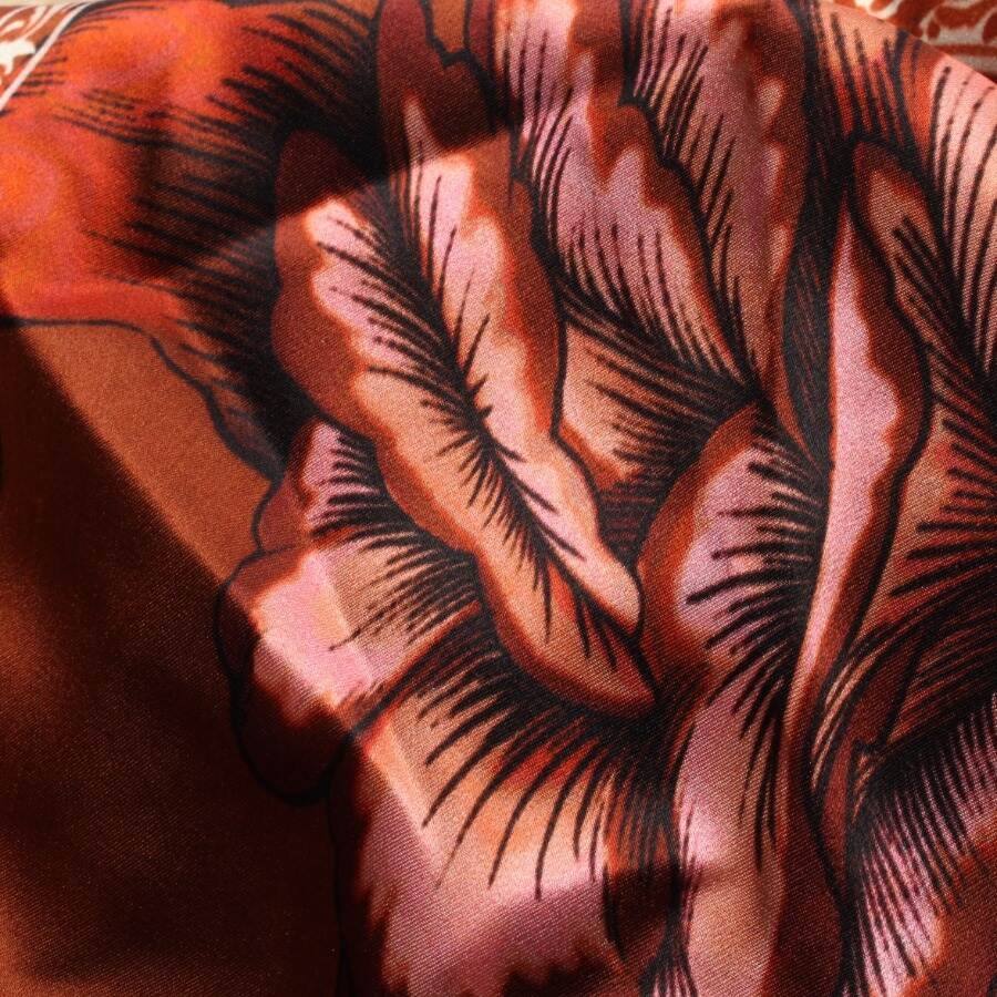 Image 3 of Silk Scarf Multicolored in color Multicolored | Vite EnVogue