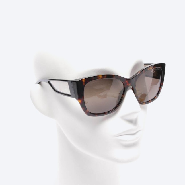Image 2 of 5429 Sunglasses Dark brown in color Brown | Vite EnVogue