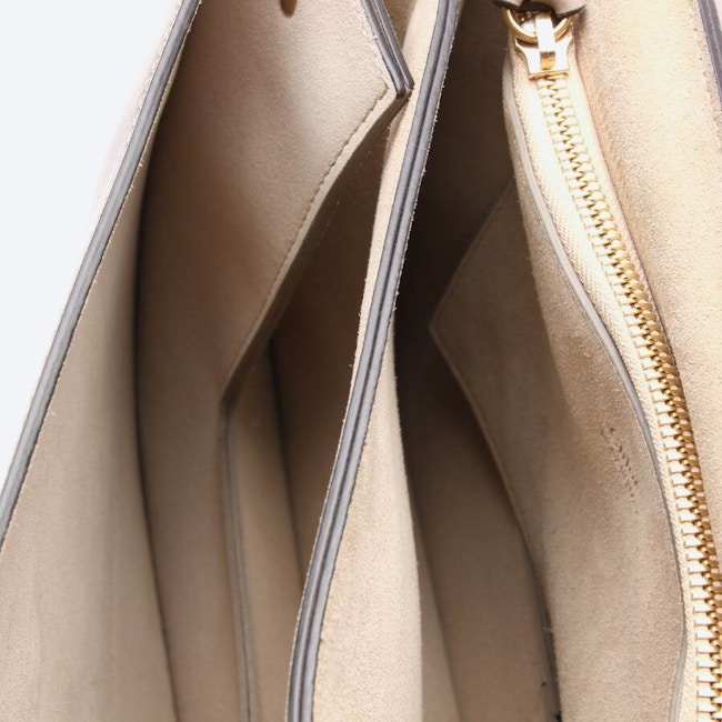 Image 5 of Faye medium Crossbody Bag Gray in color Gray | Vite EnVogue