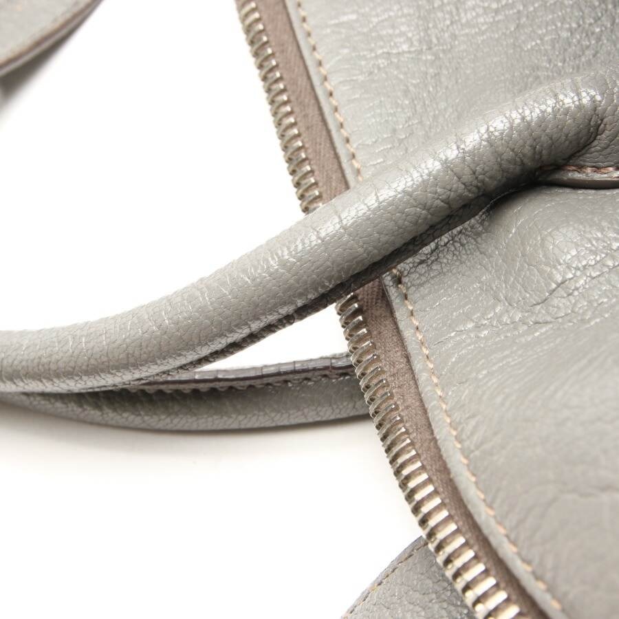 Bild 9 von Handtasche Grau in Farbe Grau | Vite EnVogue