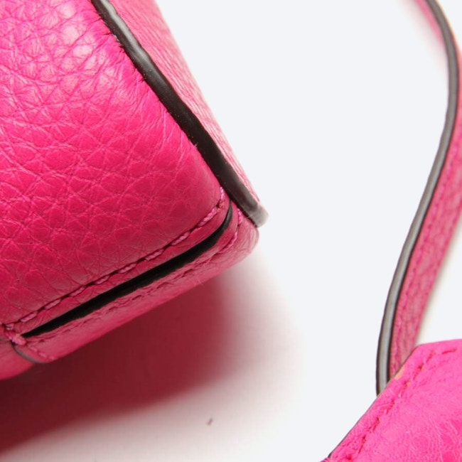 Image 4 of Evening Bag Neon Pink in color Neon | Vite EnVogue