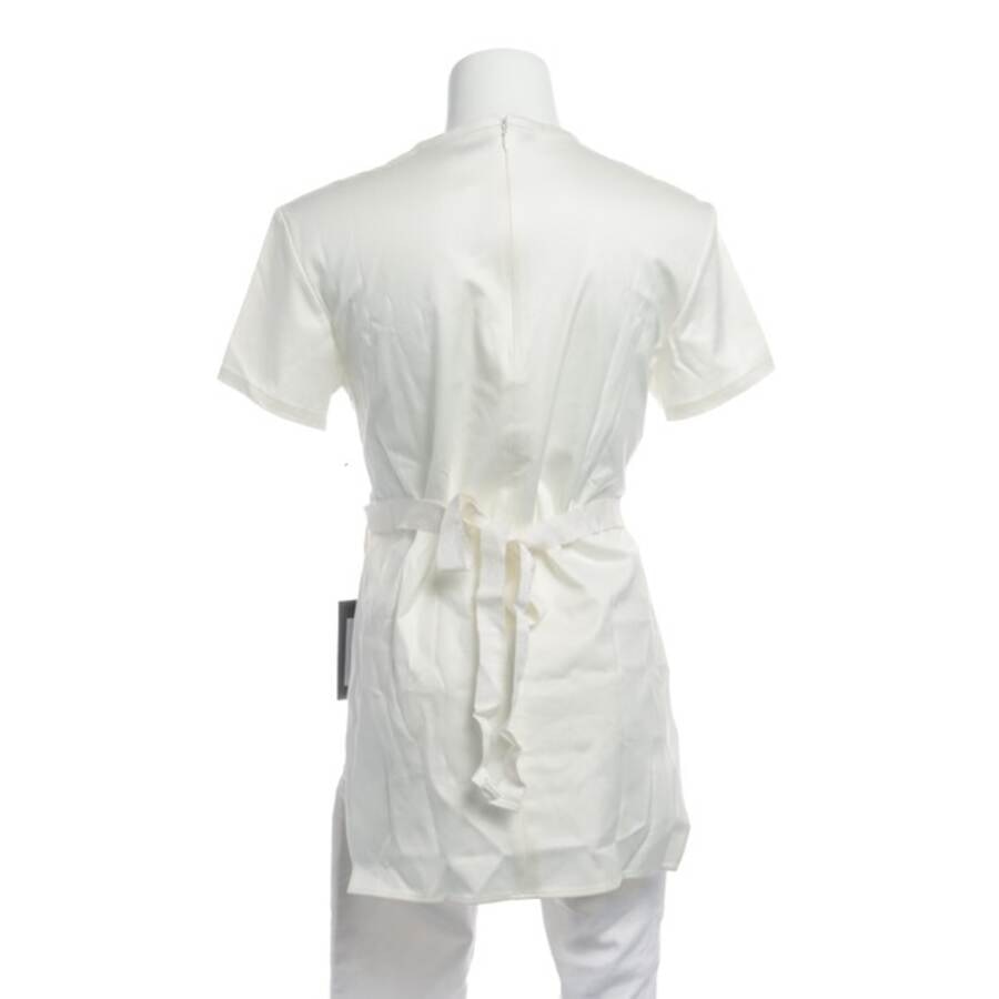 Image 2 of T-Shirt 32 White in color White | Vite EnVogue