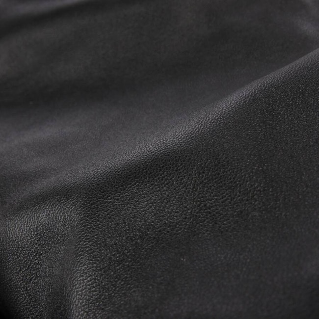 Image 2 of Shawl Black in color Black | Vite EnVogue