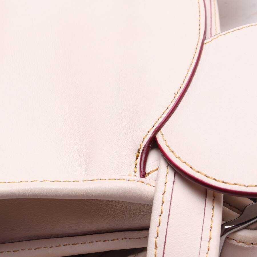 Image 6 of Crossbody Bag Beige in color White | Vite EnVogue