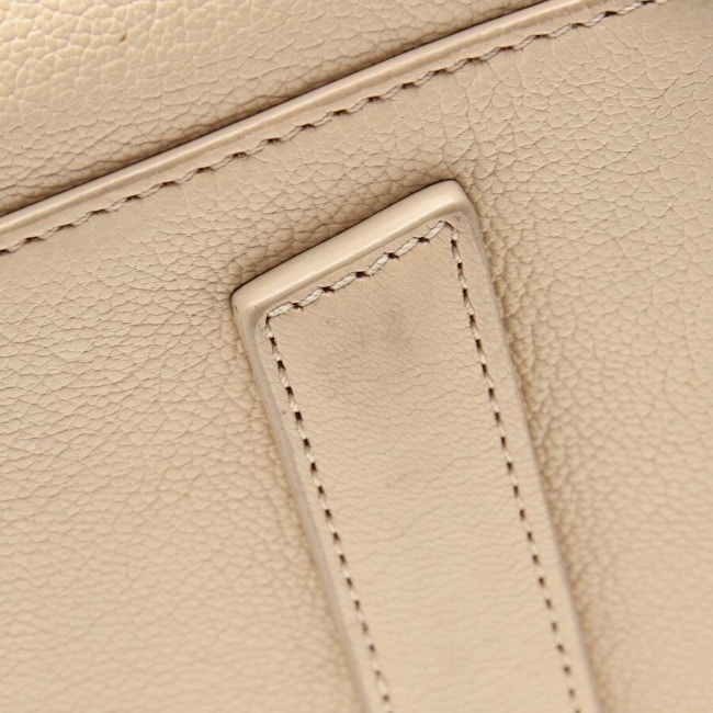 Image 10 of Antigona Medium Handbag Beige in color White | Vite EnVogue