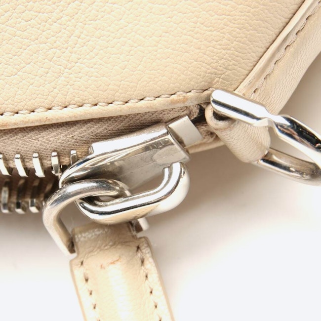 Image 7 of Antigona Medium Handbag Beige in color White | Vite EnVogue