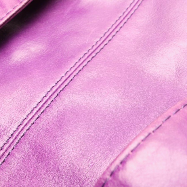 Image 5 of Shoulder Bag Purple in color Purple | Vite EnVogue