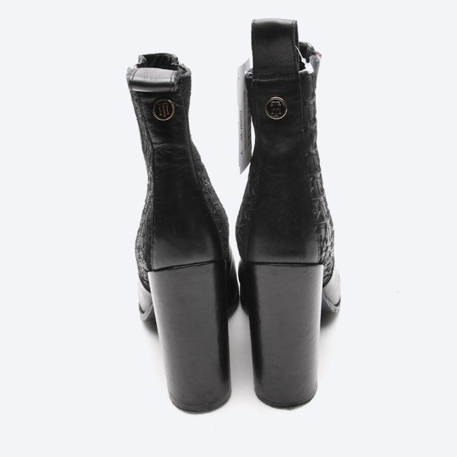 Image 3 of Chelsea Boots EUR 41 Black in color Black | Vite EnVogue