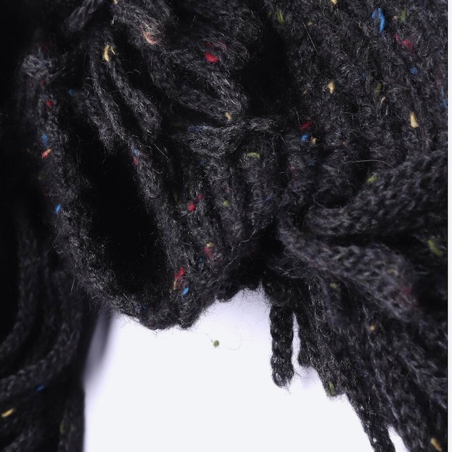 Image 4 of Slipover One Size Black in color Black | Vite EnVogue