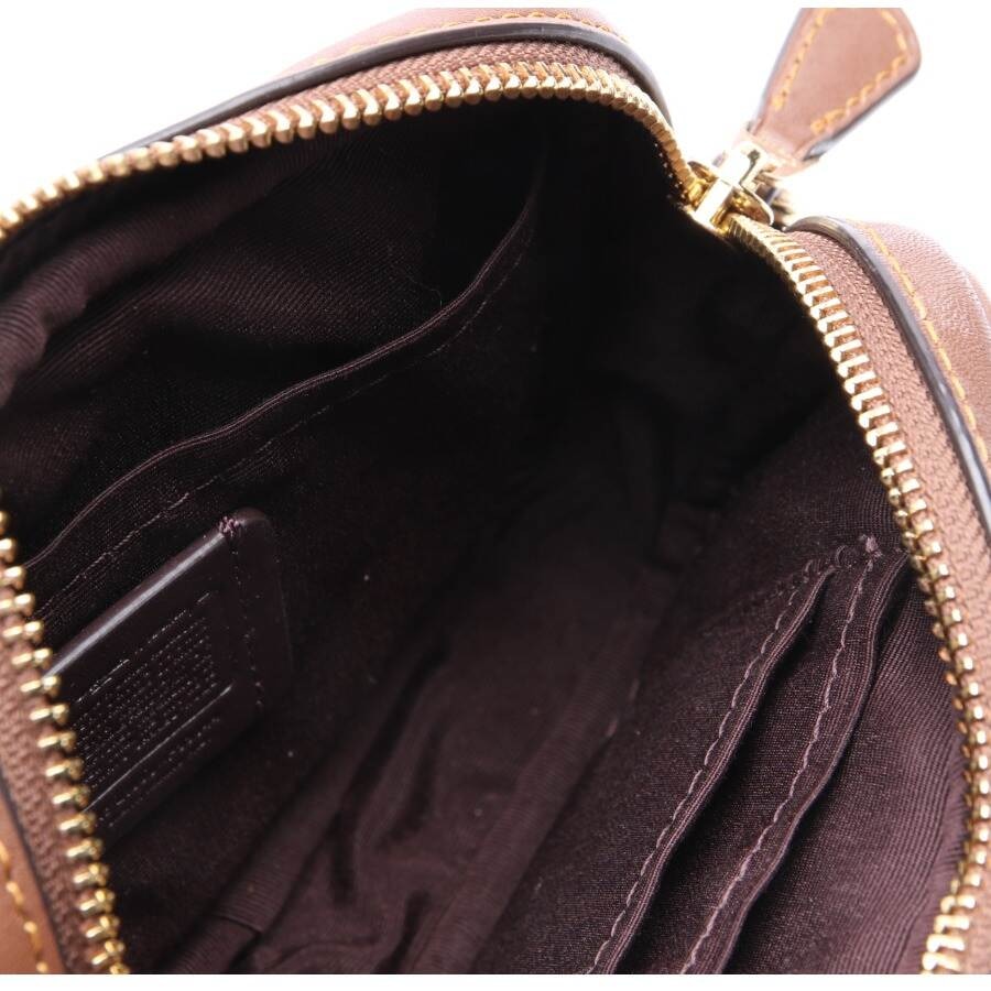 Image 3 of Belt Bag Brown in color Brown | Vite EnVogue