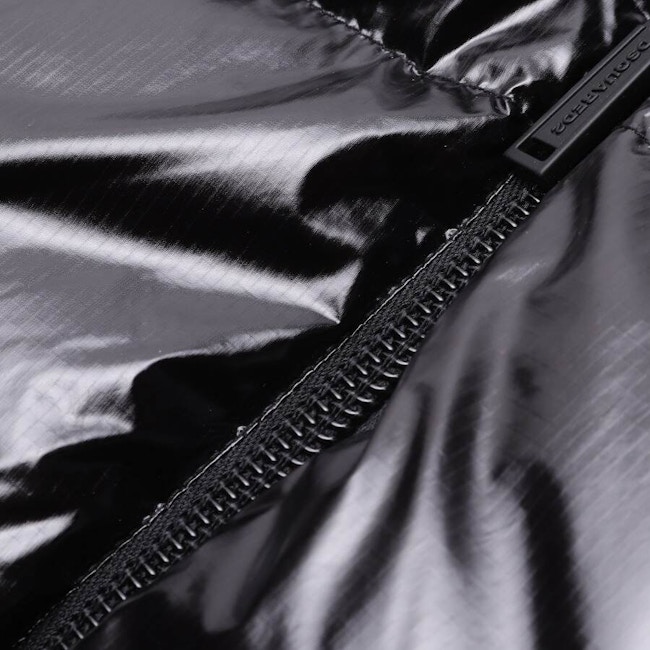 Image 4 of Vest 52 Black in color Black | Vite EnVogue