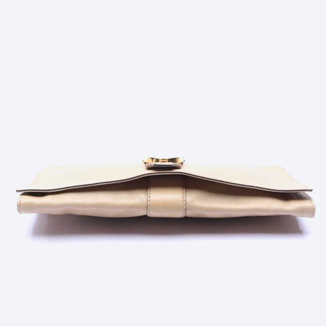 Image 3 of Clutch Light Brown in color Brown | Vite EnVogue