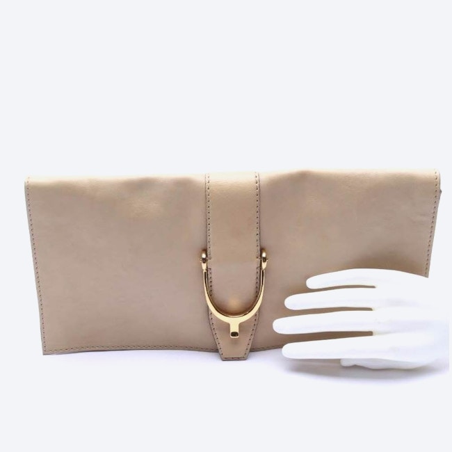 Image 4 of Clutch Light Brown in color Brown | Vite EnVogue