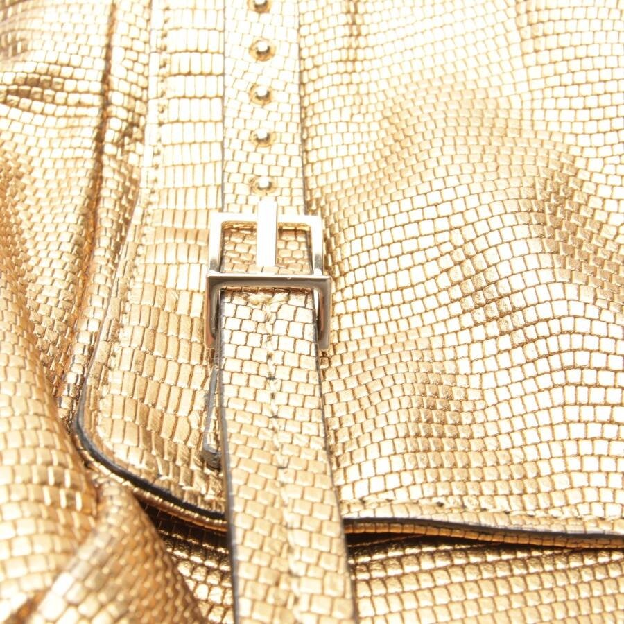 Image 6 of Crossbody Bag Gold in color Metallic | Vite EnVogue