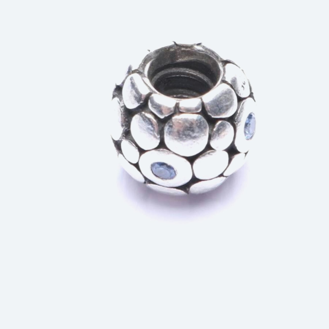 Bild 1 von Charm Silber in Farbe Metallic | Vite EnVogue