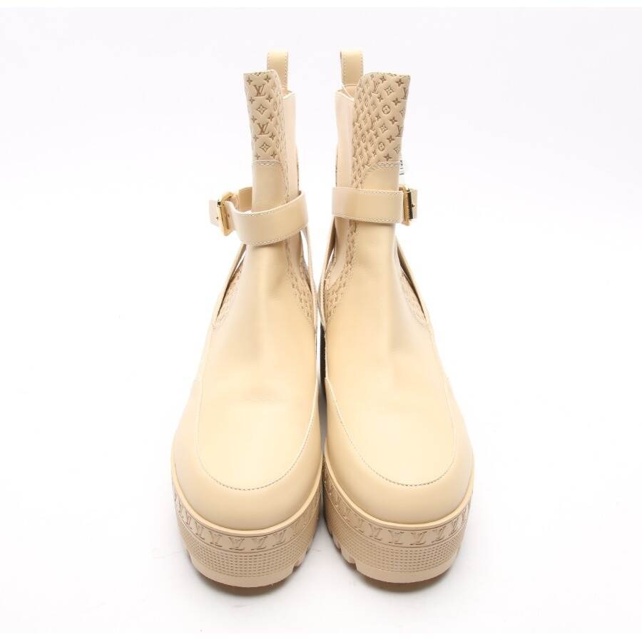 Image 2 of Ankle Boots EUR 41 Light Brown in color Brown | Vite EnVogue