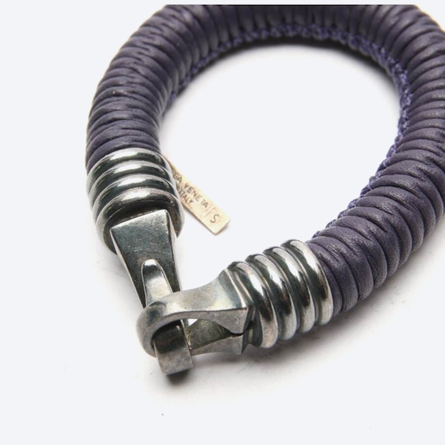 Image 2 of Bracelet Purple in color Purple | Vite EnVogue