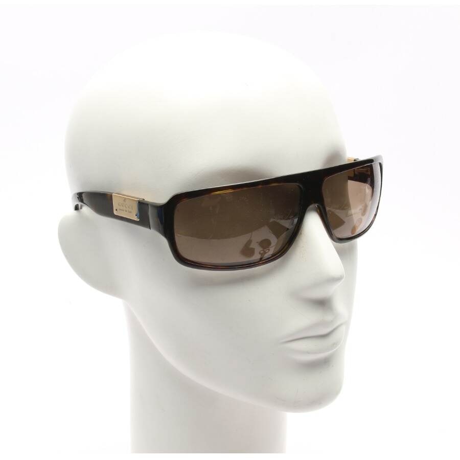 Image 2 of Sunglasses Dark Brown in color Brown | Vite EnVogue