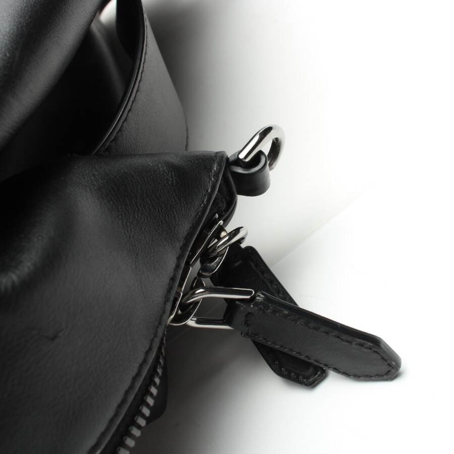 Image 8 of Antigona Medium Handbag Black in color Black | Vite EnVogue