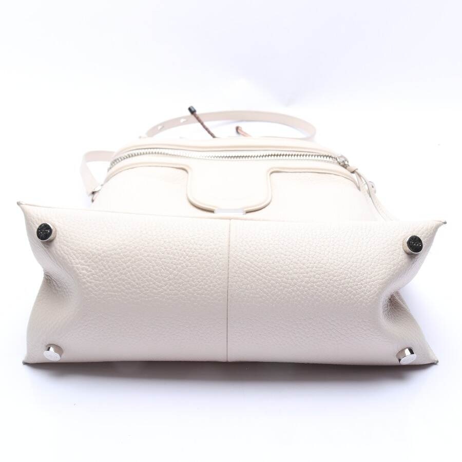 Image 3 of Shoulder Bag White in color White | Vite EnVogue