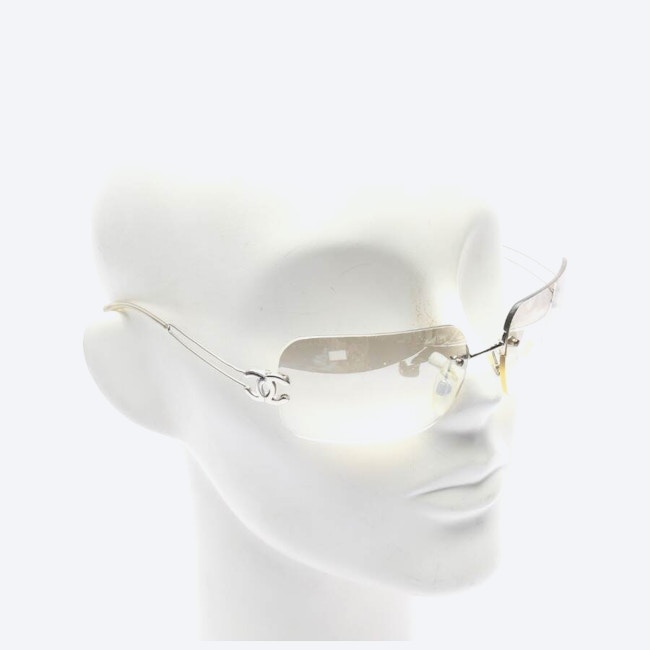 Image 2 of Sunglasses Silver in color Metallic | Vite EnVogue