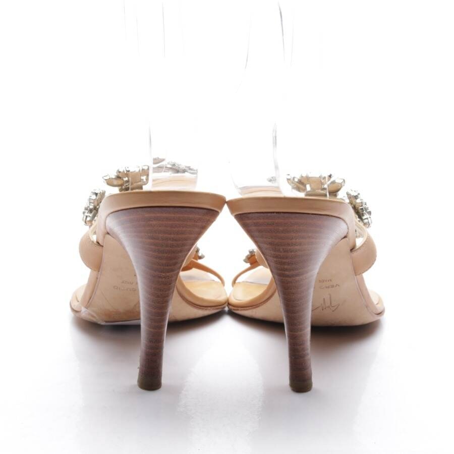 Image 3 of Heeled Sandals EUR 37 Light Brown in color Brown | Vite EnVogue