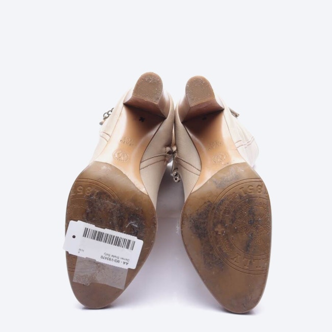 Image 4 of Boots EUR 37.5 Beige in color White | Vite EnVogue