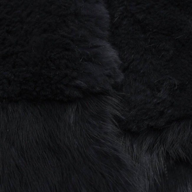 Image 3 of Fur Coat 34 Black in color Black | Vite EnVogue