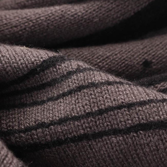 Image 2 of Cashmere Scarf Dark Gray in color Gray | Vite EnVogue