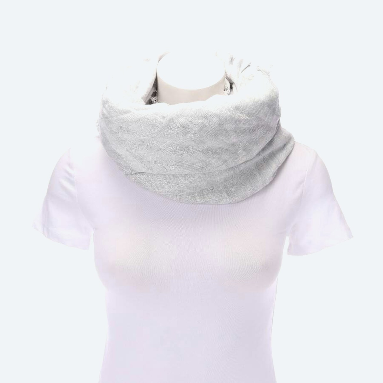 Image 1 of Scarf Light Gray in color Gray | Vite EnVogue