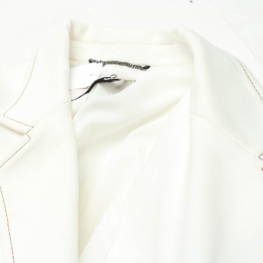 Image 3 of Blazer 40 White in color White | Vite EnVogue